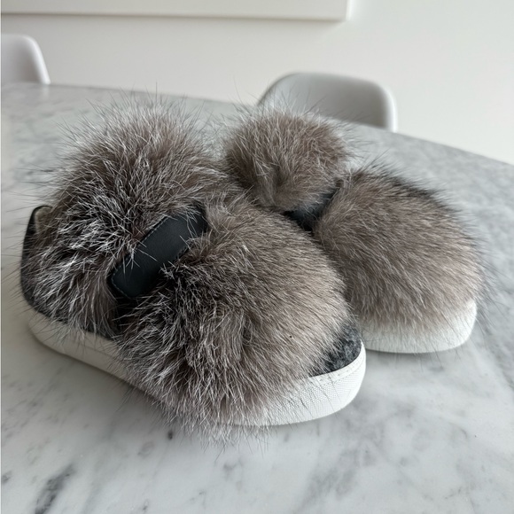Fur Moncler Gray Shoes - Picture 2 of 5